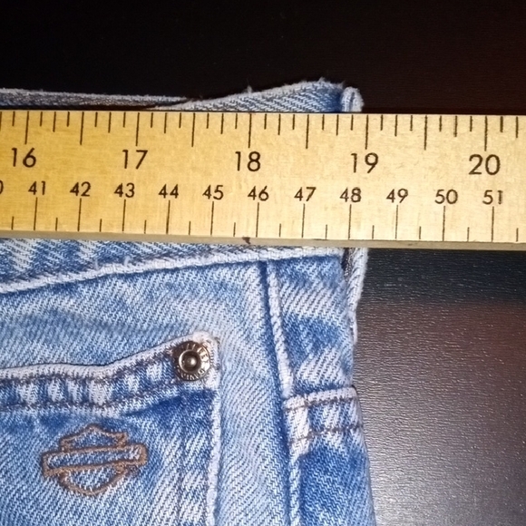 Harley-Davidson Light Blue Jeans with Silver Button - Picture 4 of 5